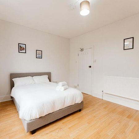 Great Rooms In Plaistow Londra Esterno foto