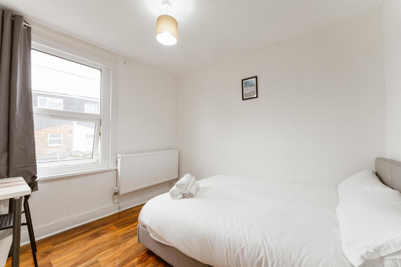 Great Rooms In Plaistow Londra Esterno foto