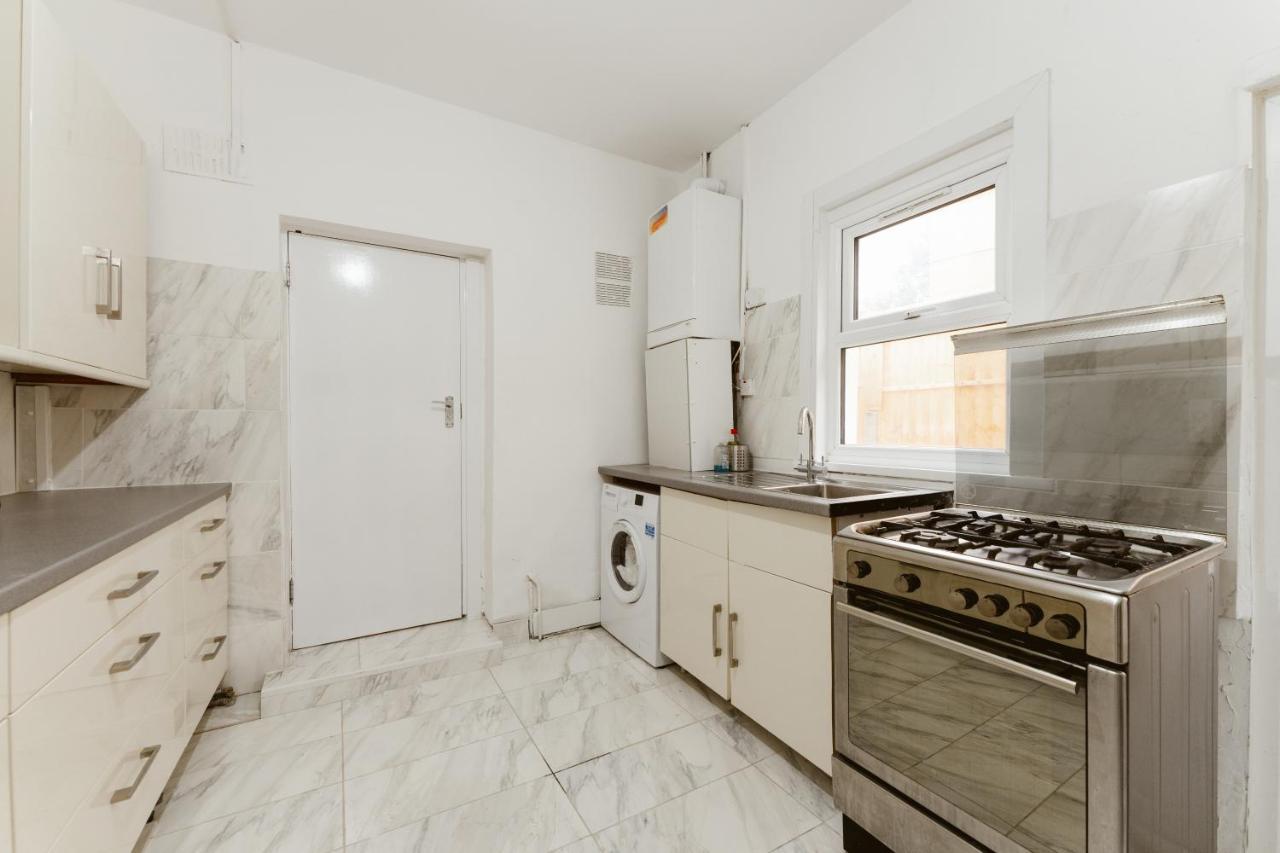 Great Rooms In Plaistow Londra Esterno foto